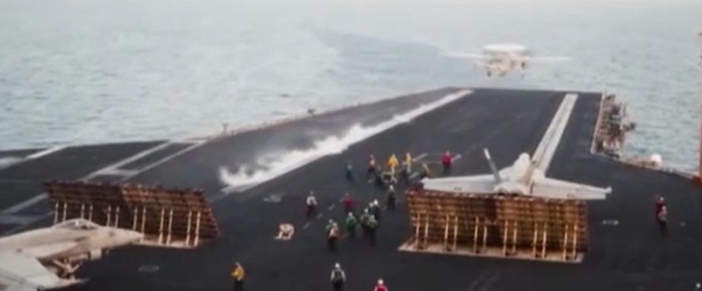 ABD’nin Orta Doğu’ya Gönderdiği İkinci Uçak Gemisi USS Carl Vinson Bölgeye Ulaştı