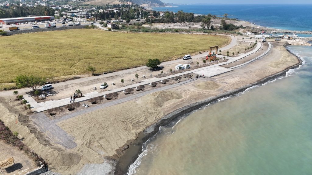 Hatay Büyükşehir’den Turizme Dev Yatırım: 10 Bin m²’lik Büyükdere Plajı Hizmete Giriyor