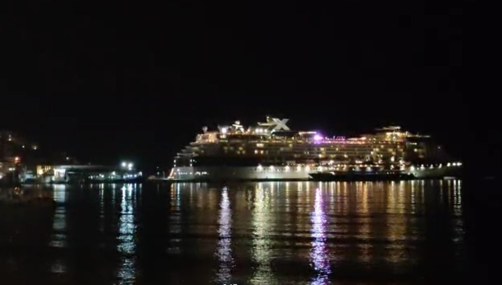 Celebrity Infinity Kruvaziyeri Elektrik Arızası Nedeniyle Kuşadası’nda Turunu İptal Etti