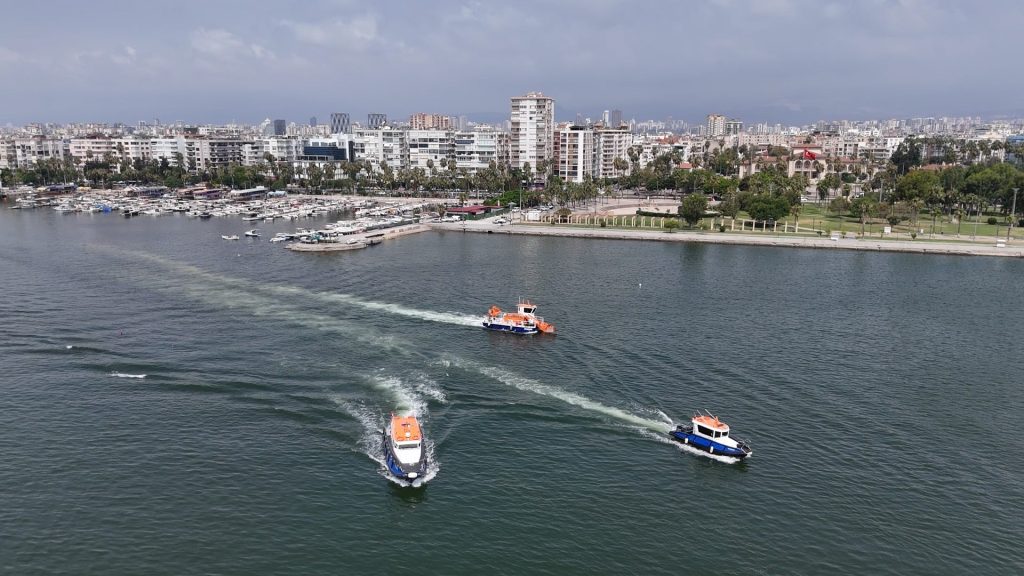 “Dronlar ve Kameralar İş Başında! Mersin’de 91 Gemiye Rekor Çevre Cezası”