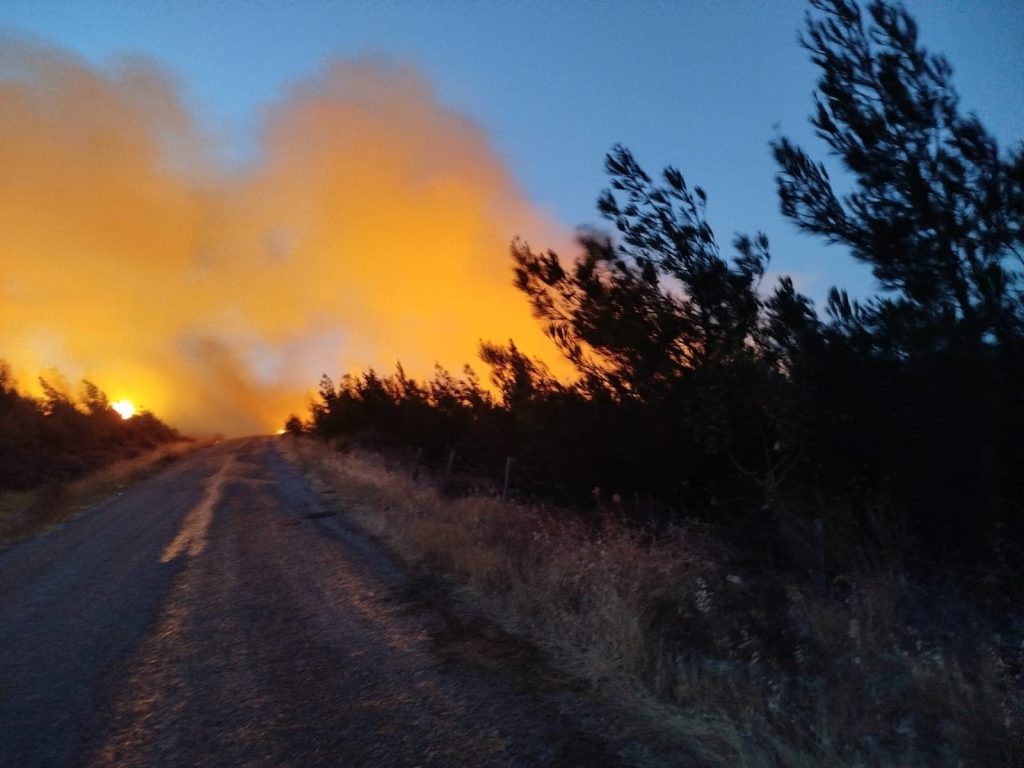 Çanakkale Boğazı Yangın Nedeniyle 38 Gemiye Kapandı