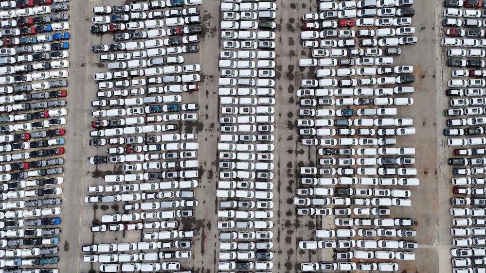 Sıfır Araçlar Limanı Doldurdu: Dron ile Havadan Göz Kamaştıran Görüntüler