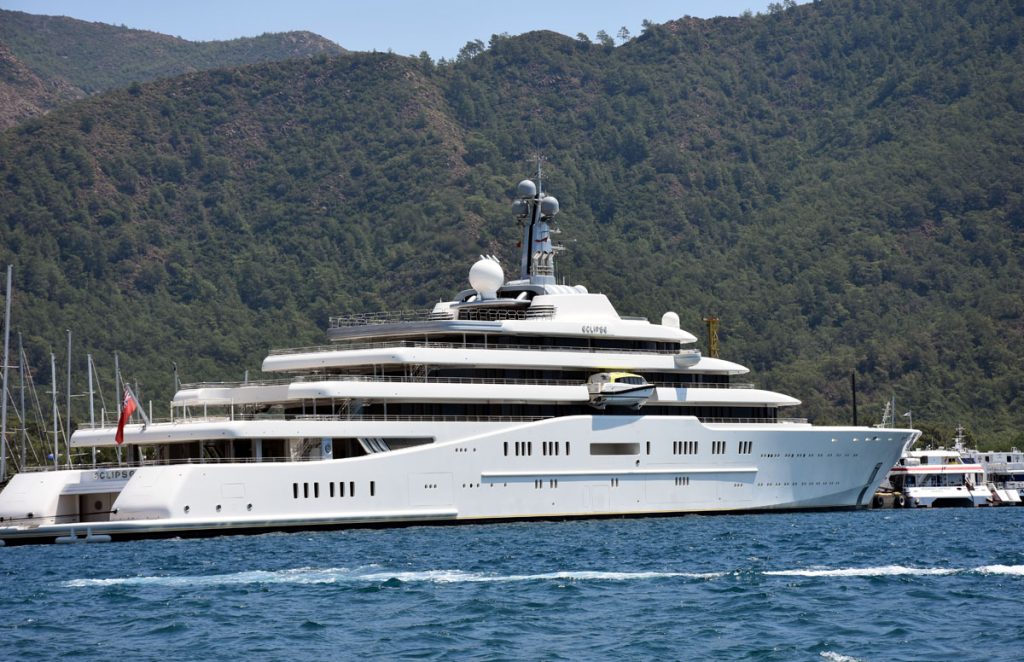 Rus Milyarder Roman Abramoviç’in Dev Yatı İzmit Körfezi’nde Görüldü