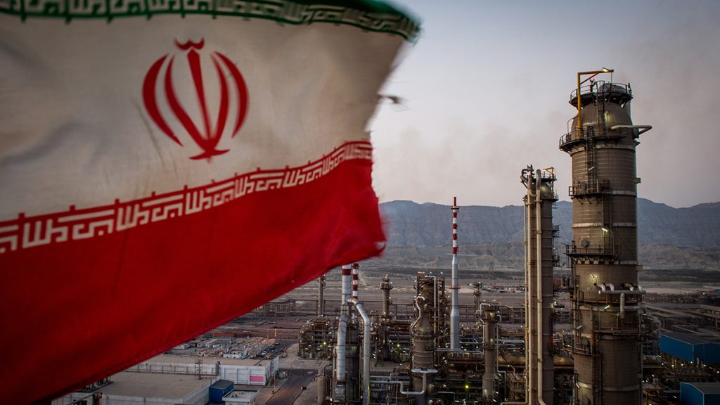 ABD’den Kısıtlamalardan Kaçınmak İçin İran ve Irak Petrollerinin Karıştırılmasına KarşıYaptırımlar