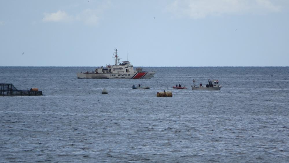 Trabzon Açıklarında Gizemli Kayıp: Balıkçının Terk Edilmiş Teknesi Bulundu