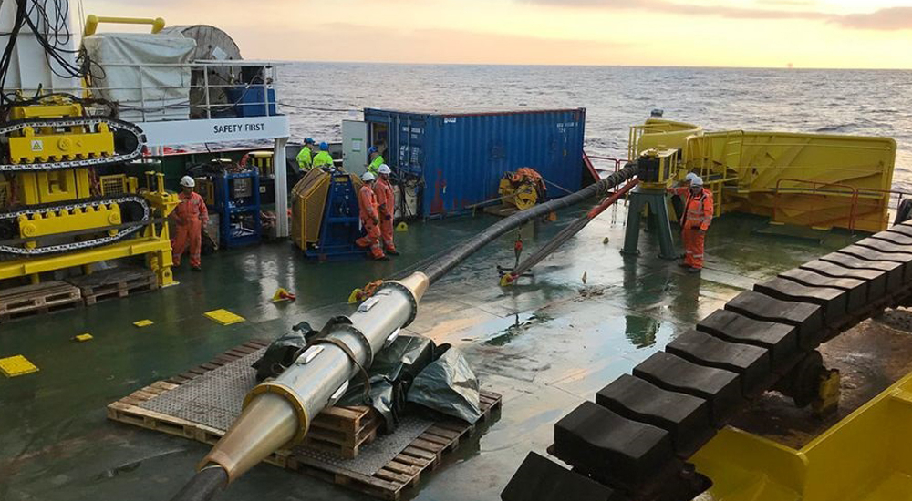 Deniz Altı İnternet Kabloları Güvenliği: Küresel Veri Akışının Görünmeyen Riski