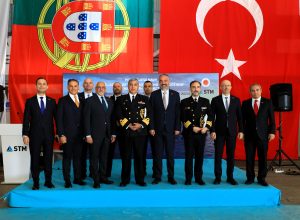 Türkiye’den Tarihi İhracat Başarısı: STM, Portekiz Deniz Kuvvetlerine Lojistik Destek Gemilerinin Sac Kesimini Gerçekleştirdi
