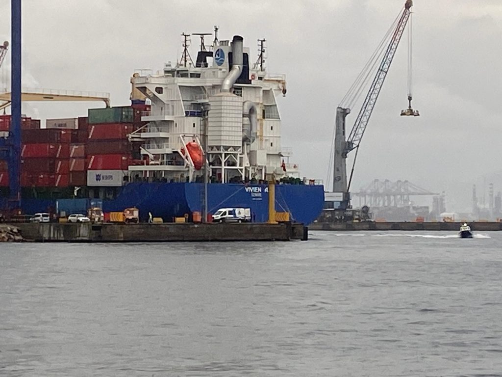 Kocaeli Körfez’de Tekne Alabora Oldu: 1 Ölü, 1 Yaralı