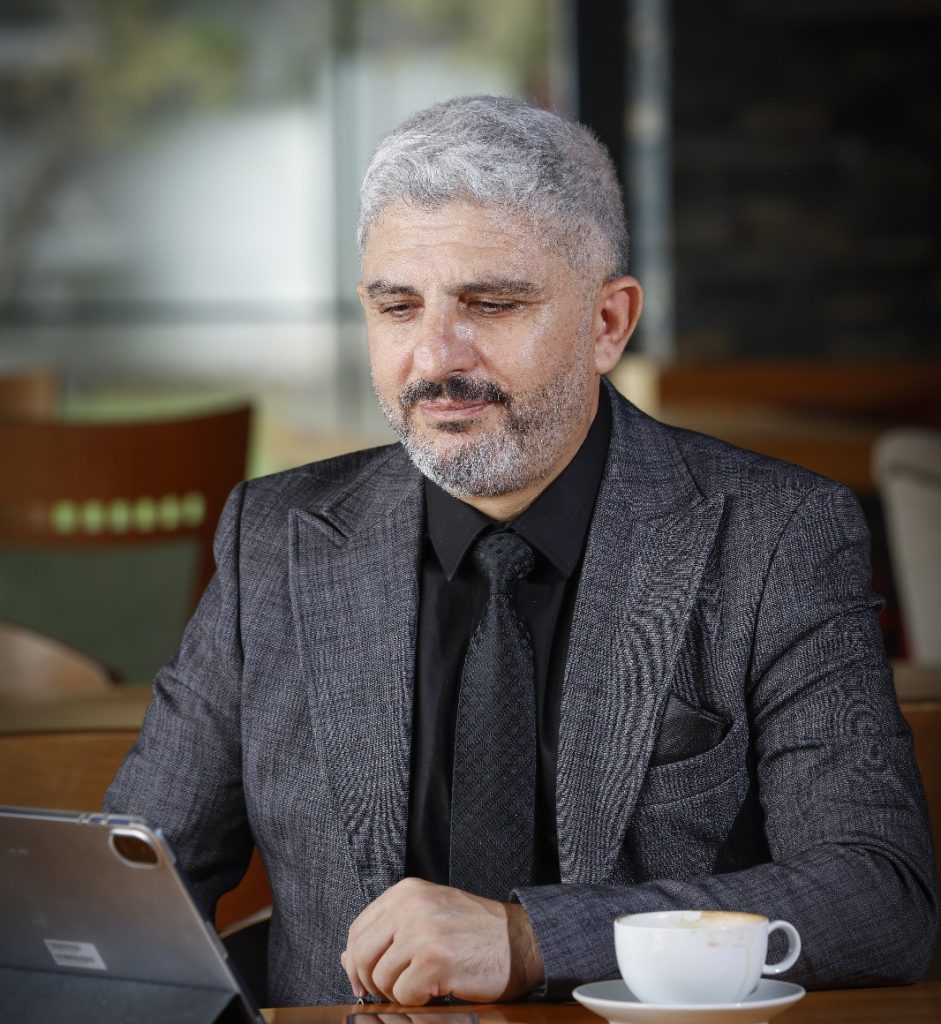 Denizlerin Karanlık Nabzı: Gölge Filonun Sessiz Çatışması