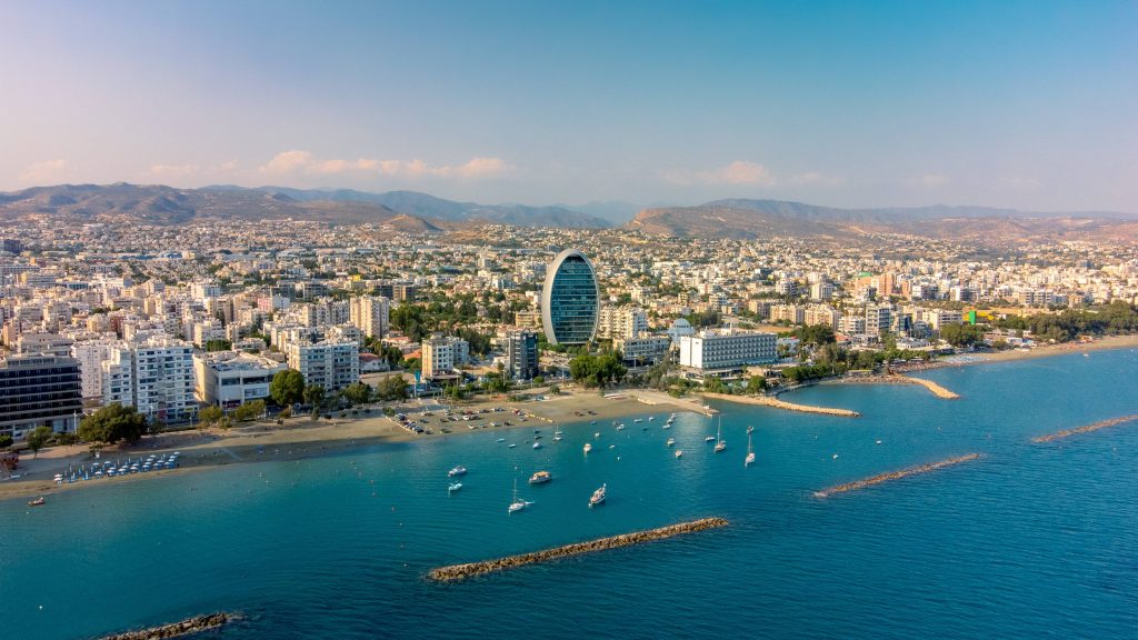 Tamam. Bu fotoğraf için Deniz Gündem editoryal dili, Google News uyumu ve abartısız anlatım ile en doğru alternatif yazı aşağıdaki gibidir: