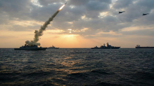 Ortadoğu’da Rus-İran Fırtınası! ‘Umman Körfezi’nde Roket Alarmı