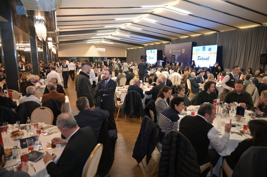 Denizcilik Sektörü Gemi Brokerleri Derneği İftarında Buluştu