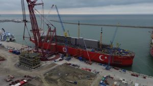 Filyos’ta Tarihi An, 2 Bin 500 Tonluk Modül Osman Gazi’ye Takıldı