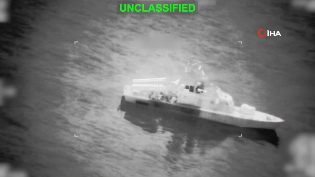 İran Hürmüz Boğazı’nı Mayınlıyordu, CENTCOM İmha Anlarını Servis Etti