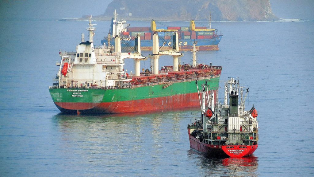 Rus Gölge Filosu Akdeniz’de Vuruldu, Arctic Metagaz Alev Aldı