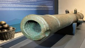 Aliağa’da Söküme Gelen Gemiden 400 Yıllık Gemi Topu Çıktı