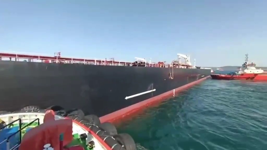 Sürüklenen 274 Metrelik Tanker Kurtarıldı, Çanakkale Boğazı Normale Döndü