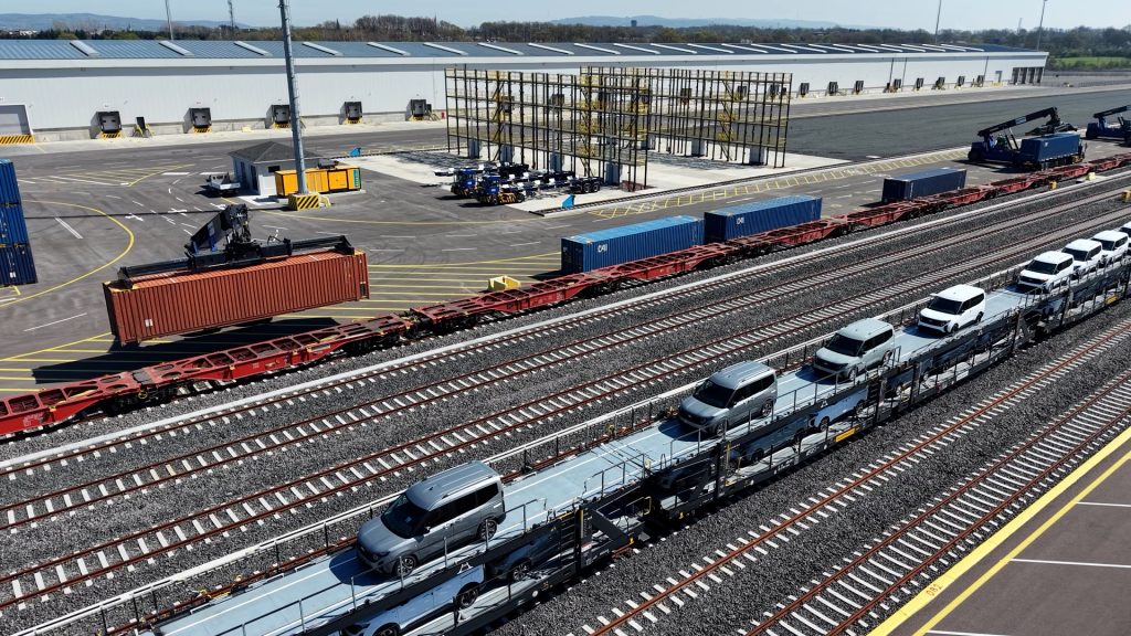 Türkiye’nin İlk İntermodal Terminali Railport’tan Avrupa’ya İlk Sefer Başladı