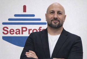 Gemideki Yeni Dijital Mürettebat: SeaProfs ile Güvenli Yapay Zeka Dönüşümü